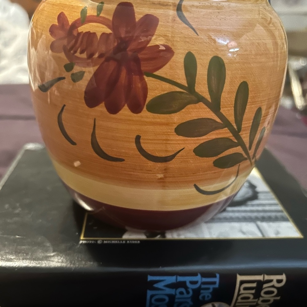 Rare Italian Toscano Pottery Vase